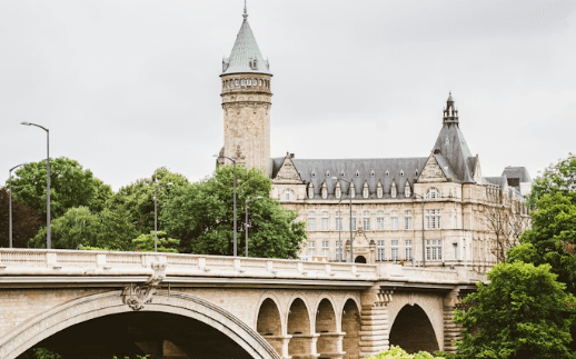 Les obligations liées au RCS au Luxembourg